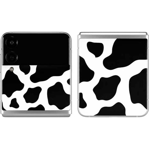 Cow Pattern Animal Print Galaxy Z Flip4 5G Skin